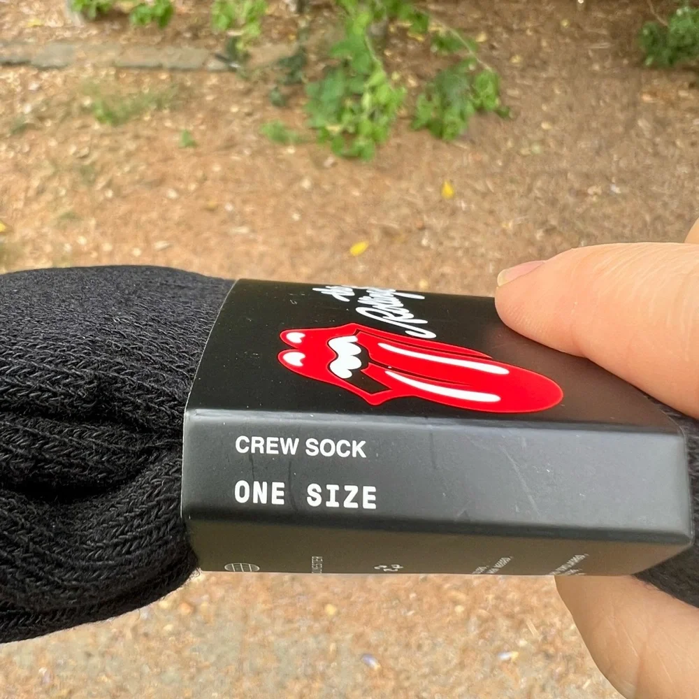 NWT Rolling Stones Men’s Socks one size Bravado logo rock-n-roll black